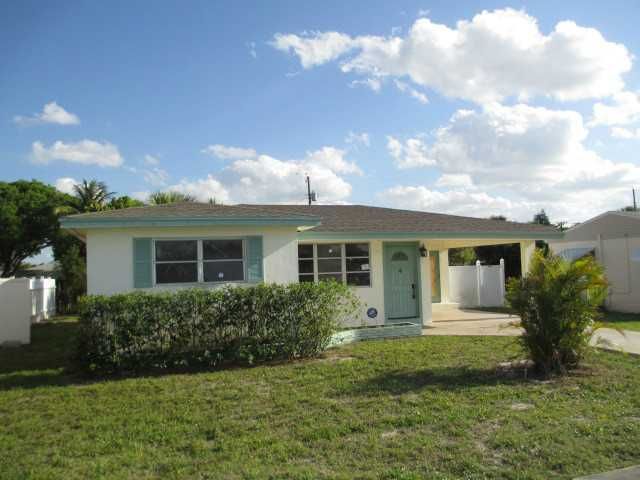 338 Cypress Dr, West Palm Beach, FL 33403