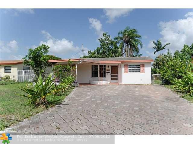 1200 NW 74TH WY, Hollywood, FL 33024