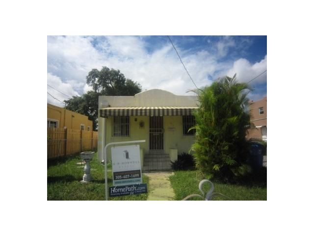 1425 NW 30 ST, Miami, FL 33142