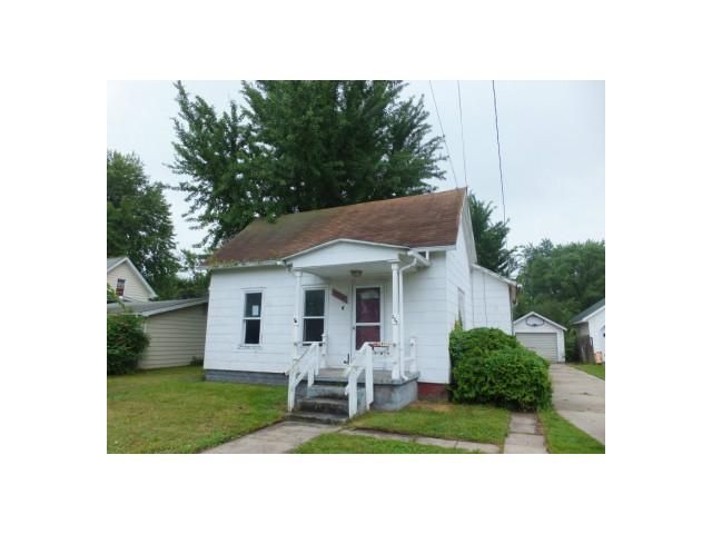 209 W Stewart St, Owosso, MI 48867