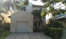 1051 NE 41 AV Homestead, FL 33033