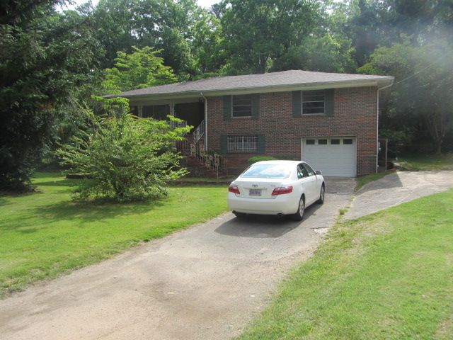 9857 Airport Rd, Birmingham, AL 35217