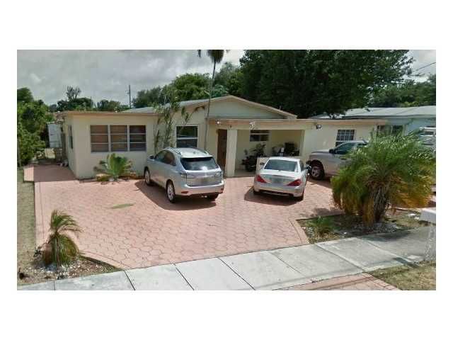 2530 NE 209 TE, Miami, FL 33180