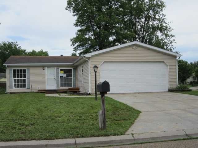 2118 Clarewood Ct, Elkhart, IN 46516