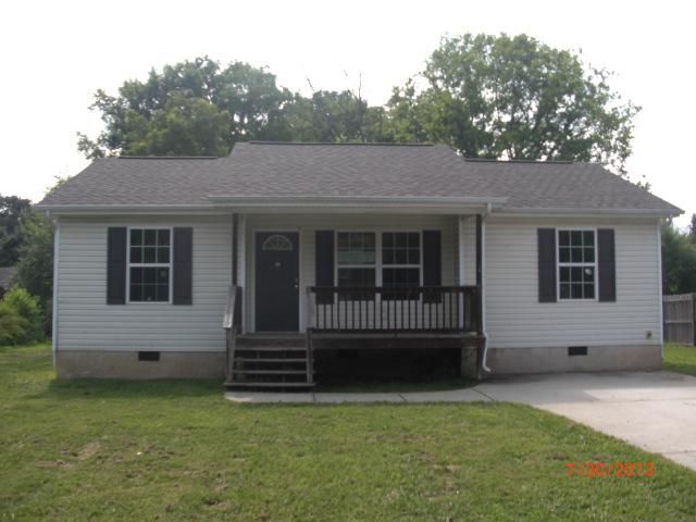 314 Central St, Rossville, GA 30741