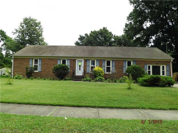 233 Unser Dr, Chesapeake, VA 23322