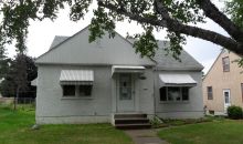 1751 4th St E Saint Paul, MN 55106