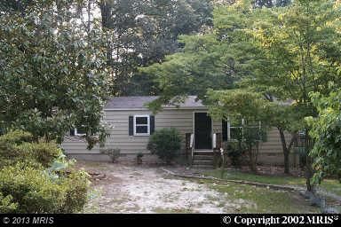 255 Lake Caroline Dr, Ruther Glen, VA 22546