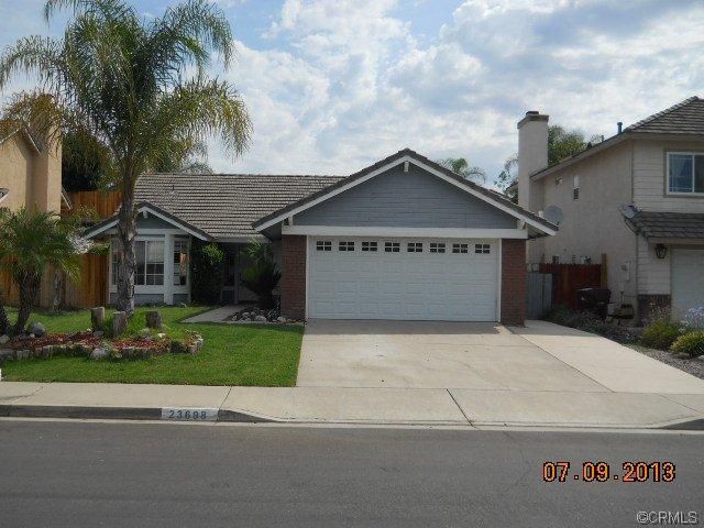 23698 Sierra Oak Dr, Murrieta, CA 92562