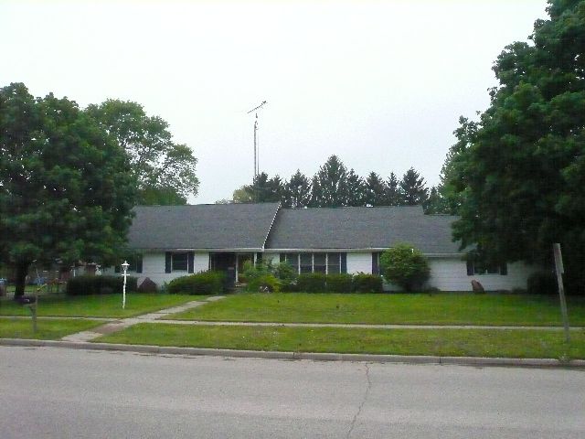 521 N Columbus St, Randolph, WI 53956