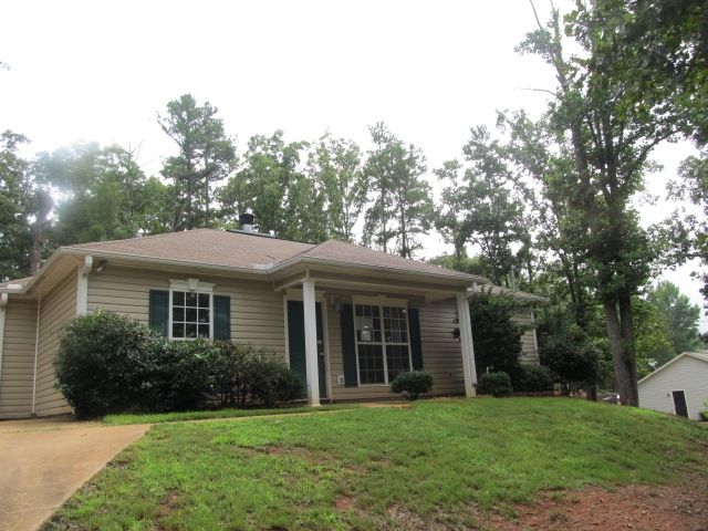 51 Nantucket Drive, Lagrange, GA 30241