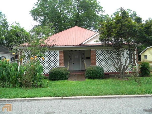 104 Johnson St, Lagrange, GA 30241