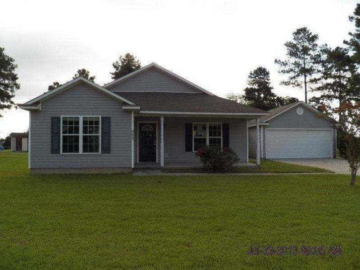 5623 Emily Lane, Hahira, GA 31632