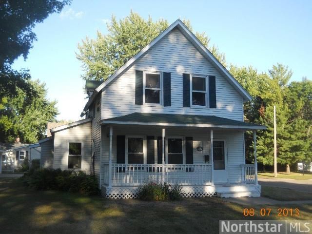 260 S Starr Ave, New Richmond, WI 54017