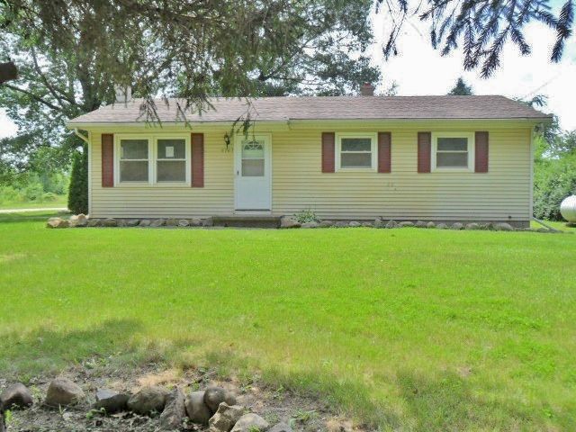 8767 W Eaton Hwy, Grand Ledge, MI 48837