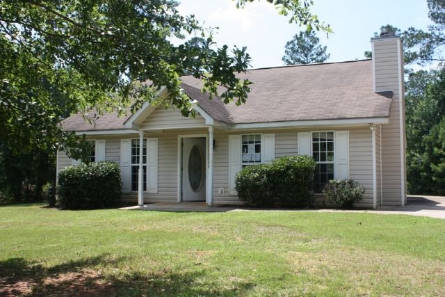 229 Hill Rd, Lagrange, GA 30240