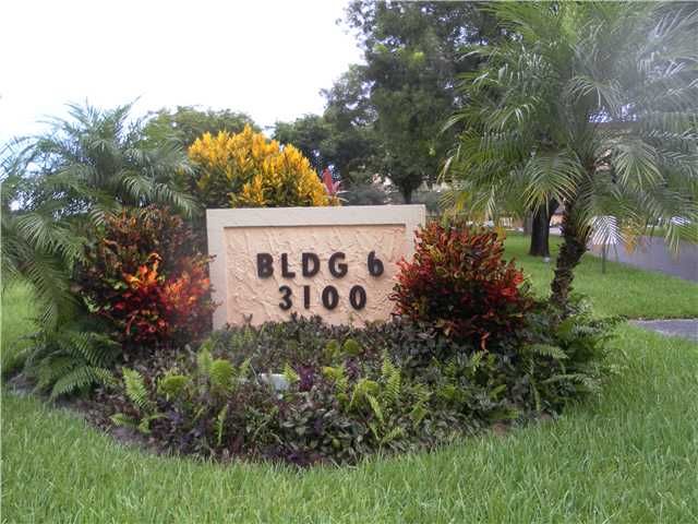 3100 ROLLING HILLS CR # 401, Fort Lauderdale, FL 33328