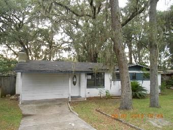 241 Mercury Dr, Orange Park, FL 32073