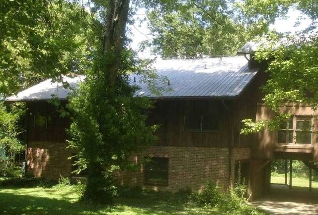 293 Big Eddy Rd, Frankfort, KY 40601