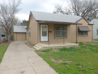 1332 N Pershing St, Wichita, KS 67208