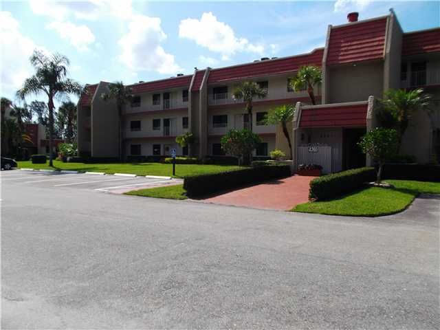 4254 D ESTE CT # 201, Lake Worth, FL 33467