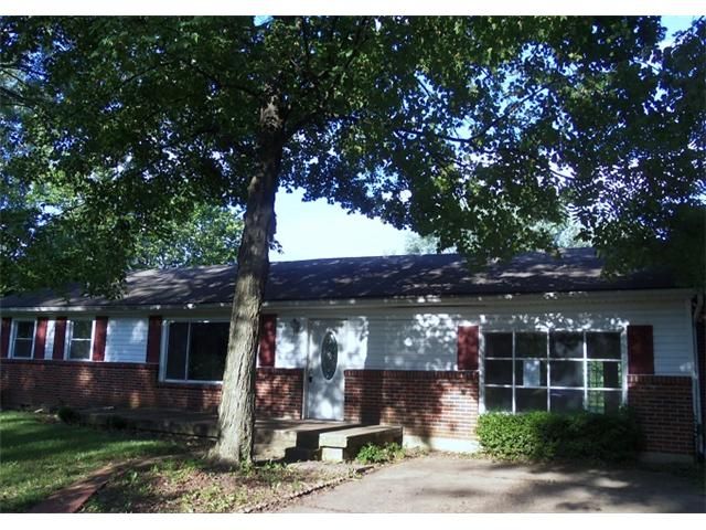 1656 Ken Klare Dr, Dayton, OH 45432