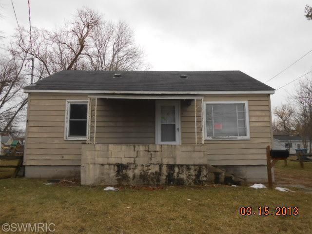 8 Hooker St, Coldwater, MI 49036