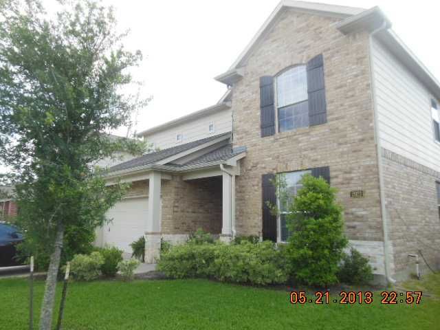 2023 Creek Run Dr, Pearland, TX 77584