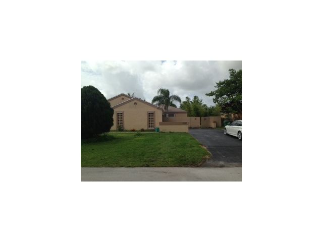 15540 SW 156 TE, Miami, FL 33187