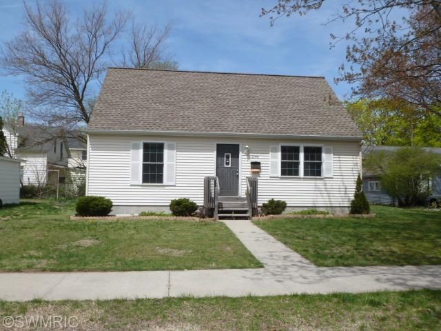 2140 Miner Ave, Muskegon, MI 49441