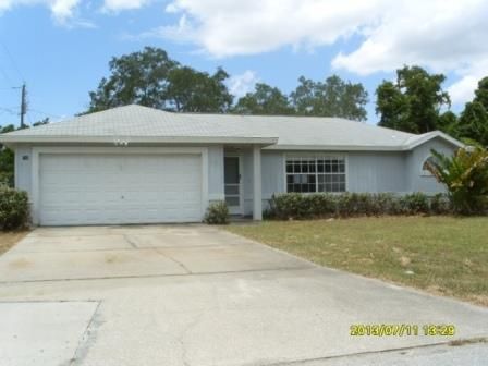 790 Cayuga Avenue N, Palm Bay, FL 32905