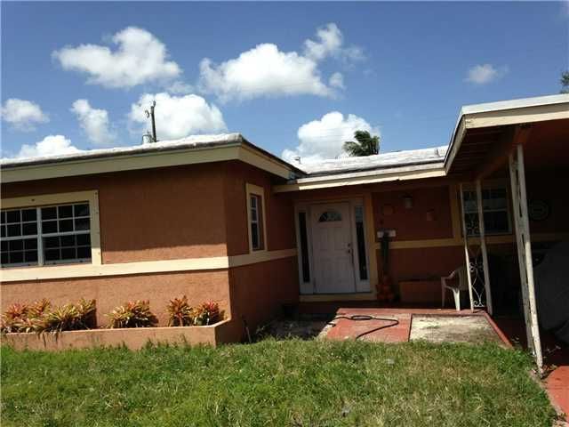 710 N 72ND WY, Hollywood, FL 33024