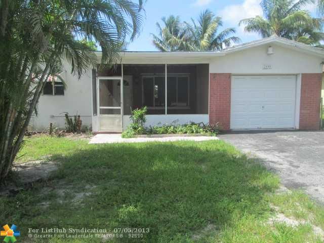 2608 Plunkett St, Hollywood, FL 33020