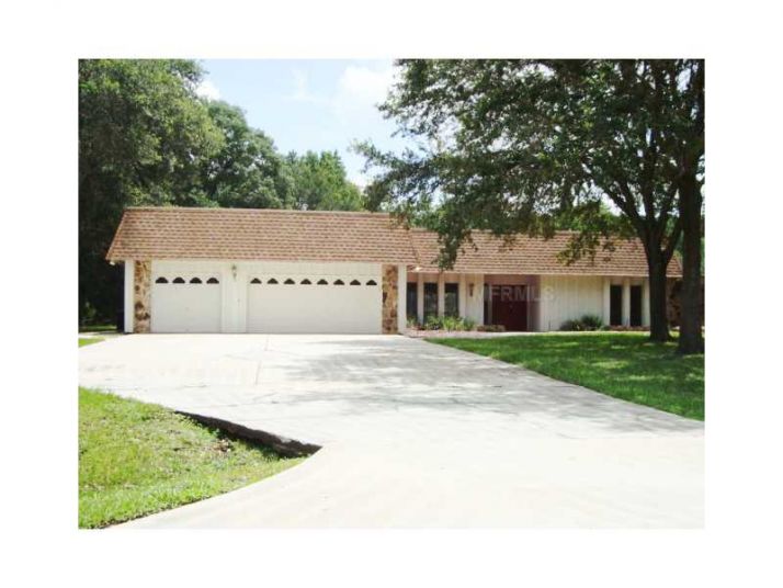 25505 Oaks Blvd, Land O Lakes, FL 34639