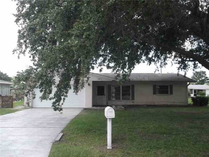 1311 Laurel Ave, Venice, FL 34285