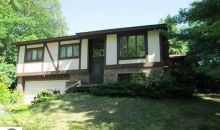 2115 E Timberlane Dr Traverse City, MI 49686