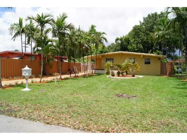 340 SW 78 AV, Miami, FL 33144