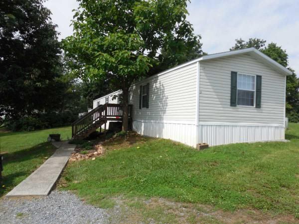 Louisiana lane, Rustburg, VA 24588