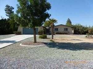 20295 Eyota Rd, Apple Valley, CA 92308