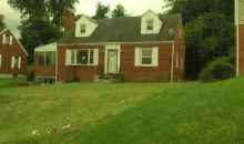 2644 Springhill Dr Roanoke, VA 24017