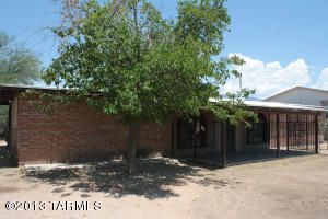 912 W Limberlost Dr, Tucson, AZ 85705