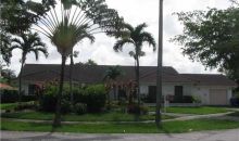 4900 SARAZEN DR Hollywood, FL 33021