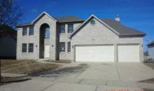 381 Essex Dr Oswego, IL 60543