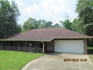 39085 Oak St, Pearl River, LA 70452