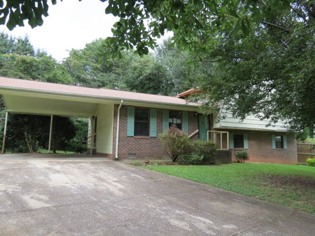 231 Slicky Rock Cou, Riverdale, GA 30274