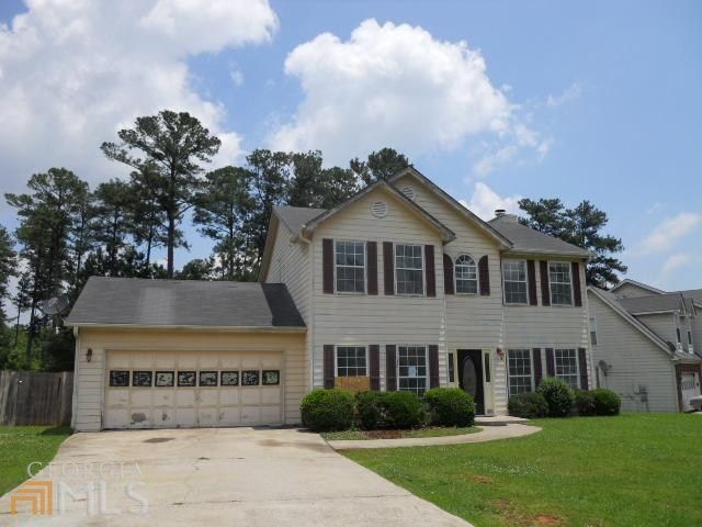 8532 Glendevon Ct, Riverdale, GA 30274