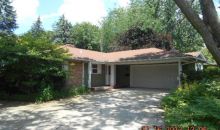 2251 Sans Souci Dr Aurora, IL 60506