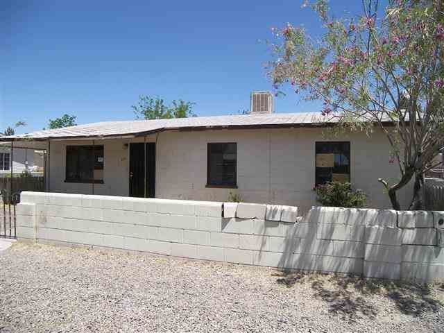 215 W Mulberry St, Deming, NM 88030