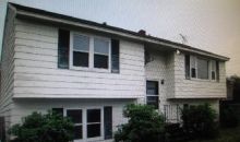 3 Spruce St Newport, ME 04953