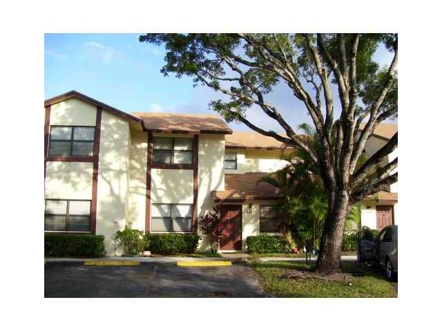 5469 GATE LAKE RD # 5469, Fort Lauderdale, FL 33319